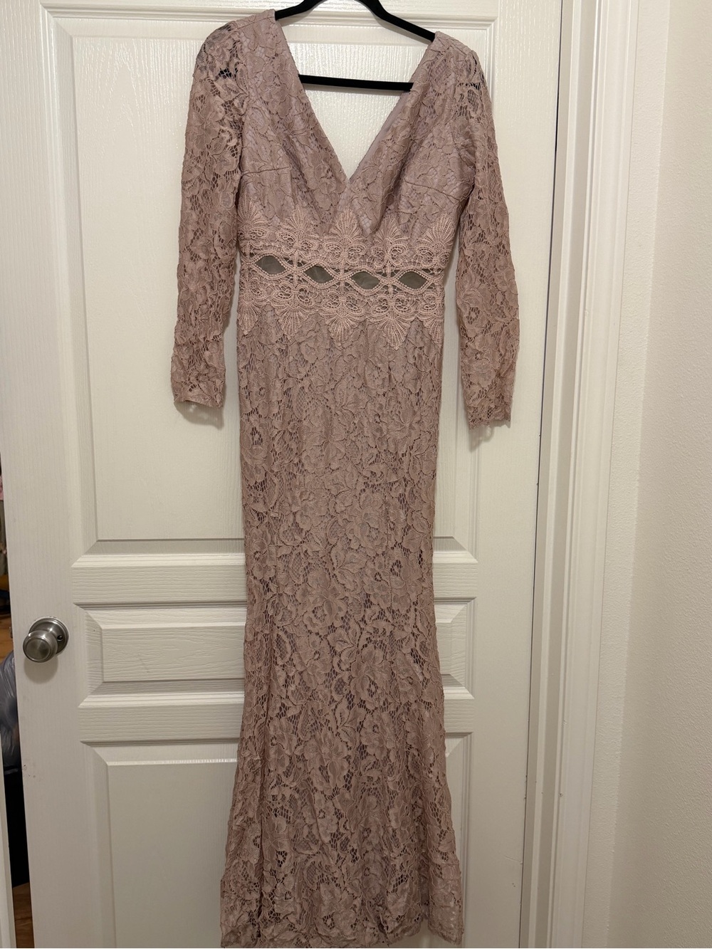 Fashion Nova Dusty Rose Lace Long Sleeve Maxi Dress